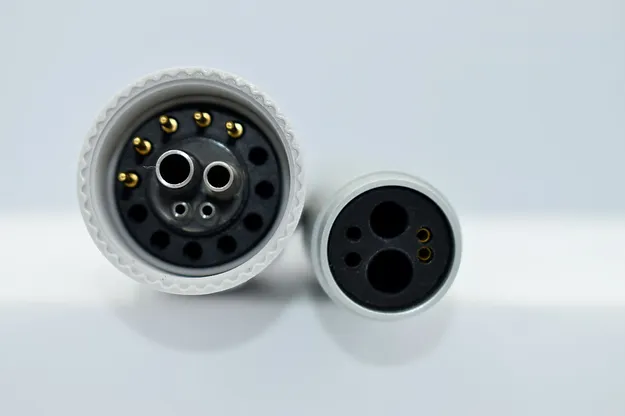 Kavo® Compatible Turbine Hose 4-Hole Midwest with Light (6-Hole)