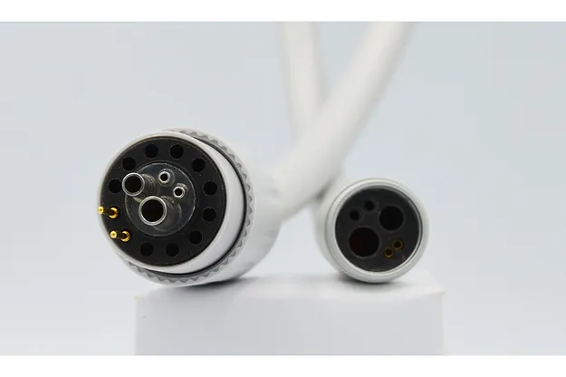 Kavo® Compatible Turbine Hose 4-Hole Midwest with Light (6-Hole)